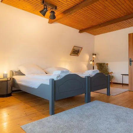 Haushaelfte-a-heini-id-431 Holiday home