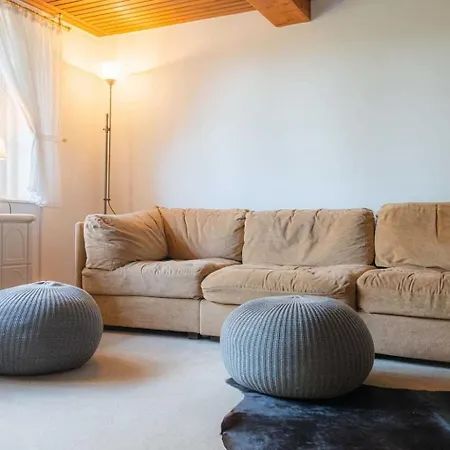 別荘 Haushaelfte A Heini Id 431 *